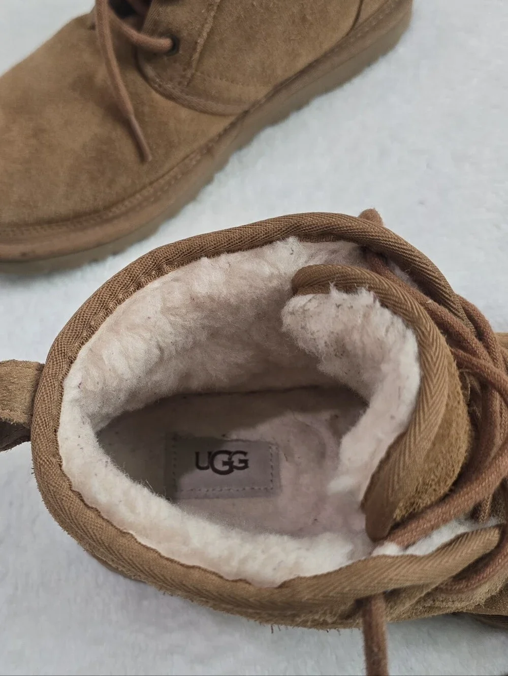 Men's UGG Boots Neumel Chukka Chesnut Brown Suede Ankle Leather Shoes Size 9